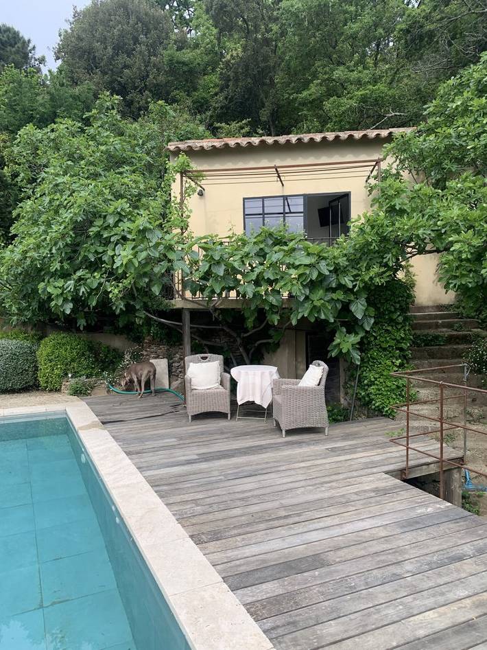 Chambre d’hôte pour 2 personnes, avec jardin et piscine