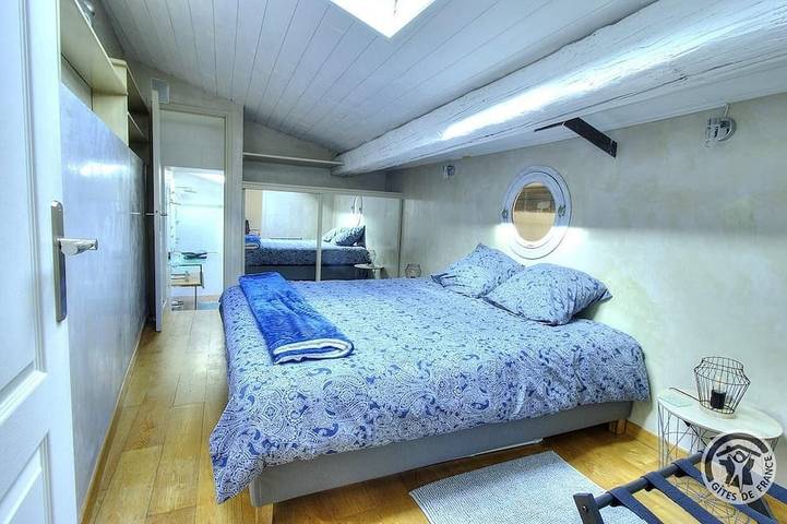 Location de vacances pour 2 personnes, avec jardin à Lissieu - 2