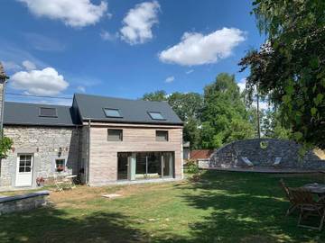 Gîte pour 3 personnes, avec vue et terrasse à Clavier