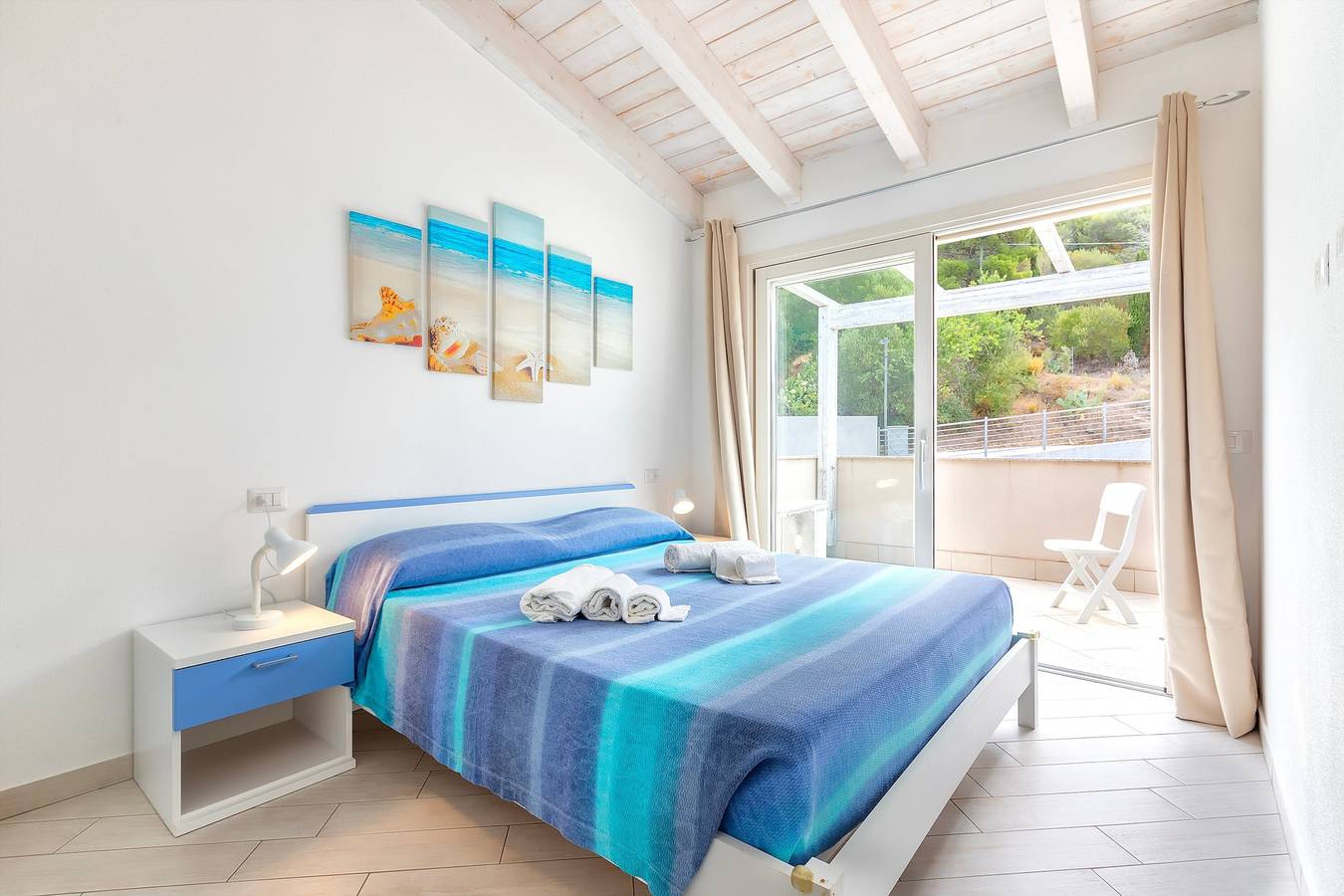 Ferienhaus 'Romantica Casa Al Mare' mit Gemeinschaftspool, Wi-Fi und Klimaanlage in Viddalba, Sassari Provinz