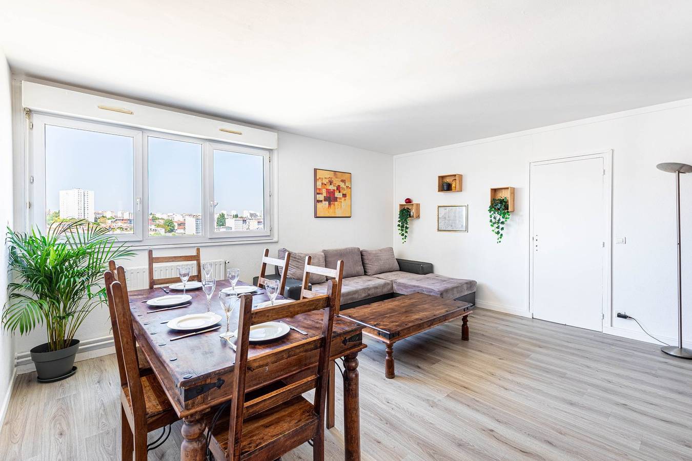 Entire apartment, Guestready - Sunny Escape near the City Lights in Bagnolet, Seine-Saint-Denis