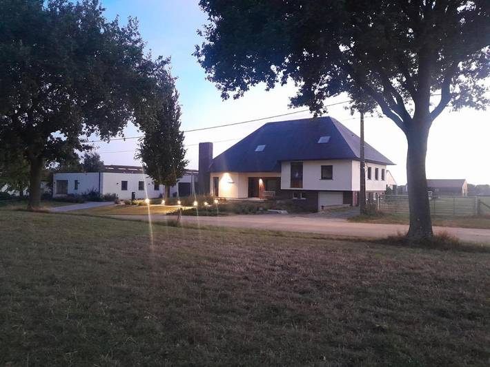 Maison de vacances pour 22 personnes, avec Terrasse ainsi que Jardin et Vue à Zottegem