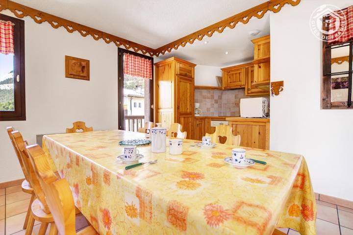 Gîte pour 9 personnes, avec balcon à Aussois - 4