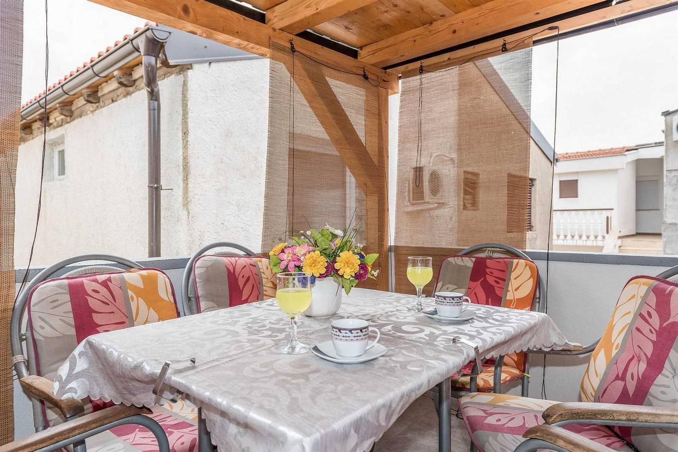Appartamento vacanze a Vir a partire da 74€ a notte