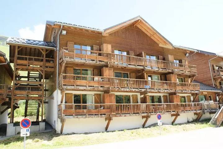 Chalet pour 6 personnes, avec piscine à Saint-Sorlin-d'Arves