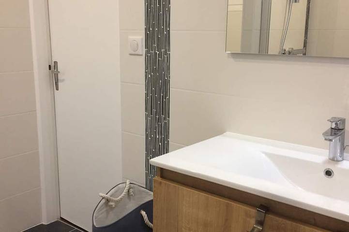 Location de vacances pour 6 personnes, avec terrasse et jardin dans La Terrière - 4