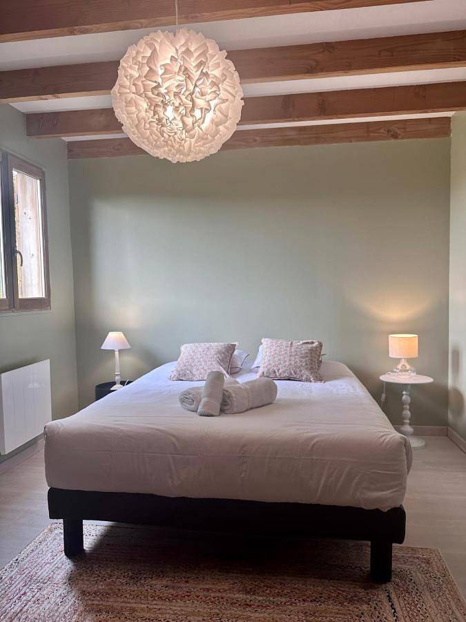 Gîte pour 6 personnes, avec jardin et terrasse à Turenne - 4