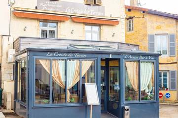 Hôtel pour 2 personnes, avec terrasse dans Poncin