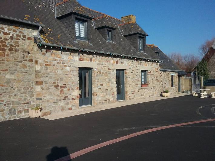 Gîte pour 6 personnes, avec terrasse et jardin - 1