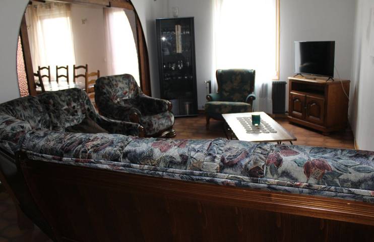 Gîte pour 12 personnes, avec terrasse, animaux acceptés dans Haute-Marne - 4