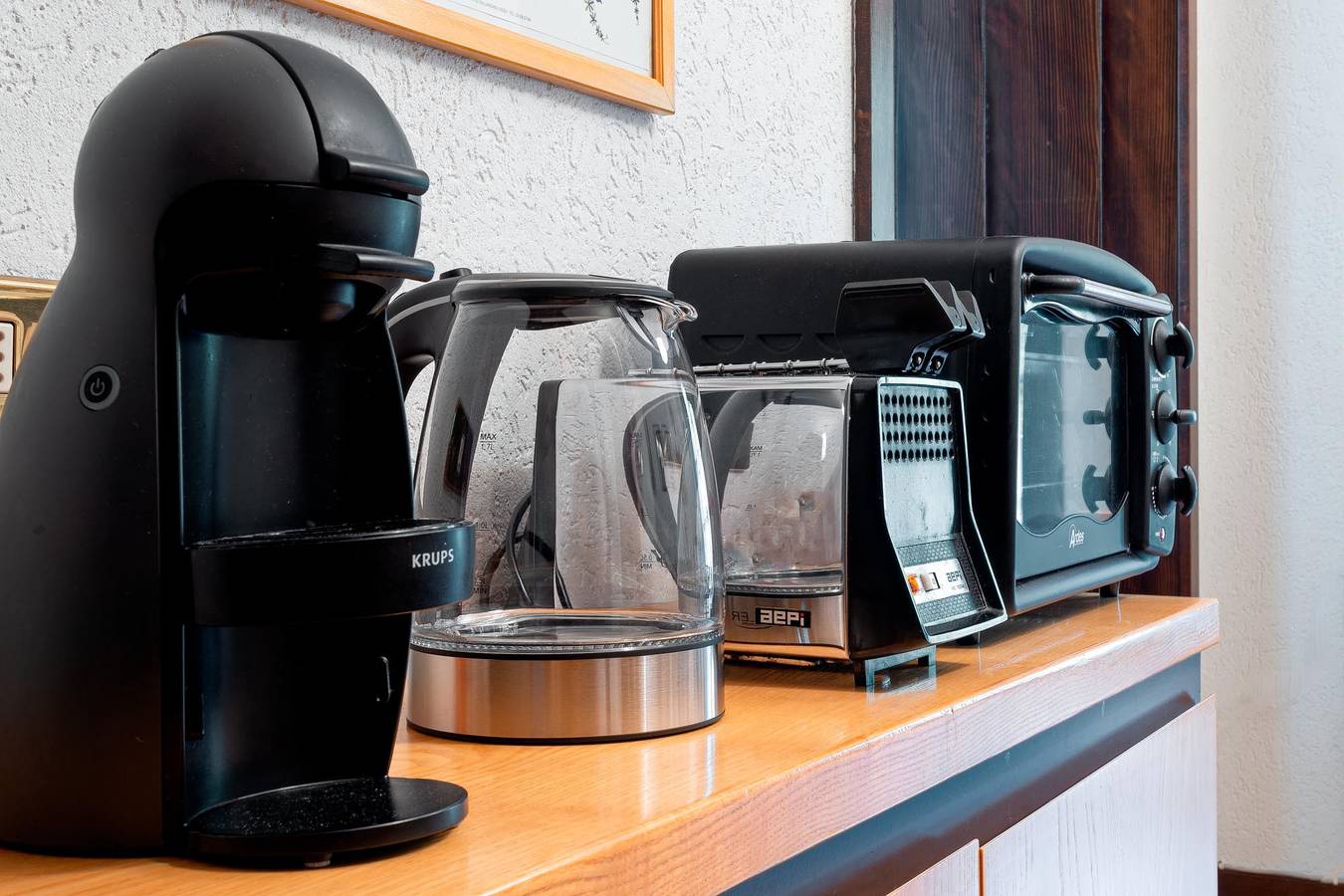 Appartement entier, Appartement "Pineta" avec vue sur les montagnes, jardin partagé et Wi-Fi in Chiesa in Valmalenco (Town), Chiesa in Valmalenco