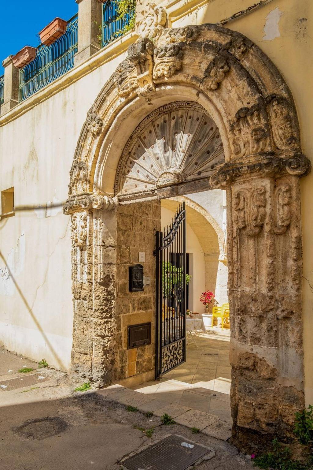 Appartement entier, Appartement « Dimora Egilò - Solarium » avec terrasse partagée, Wi-Fi et climatisation in Nardò, Nardò (commune)
