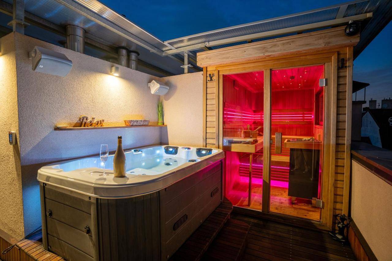 Ganze Wohnung, Prague Spa Penthouse in Prag, Mittelböhmen