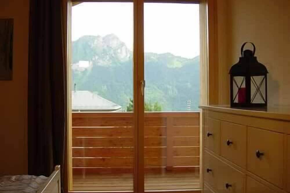 Magnifique Chalet individuel avec grand jardin et vue, Alpes suisses, 11 pers. in Leysin, Alpes Vaudoises