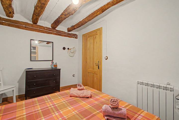 Hel lejlighed, Harmonia in Rural Life Apartment with Balcony and Wi-Fi in Vinaixa, Costers del Segre
