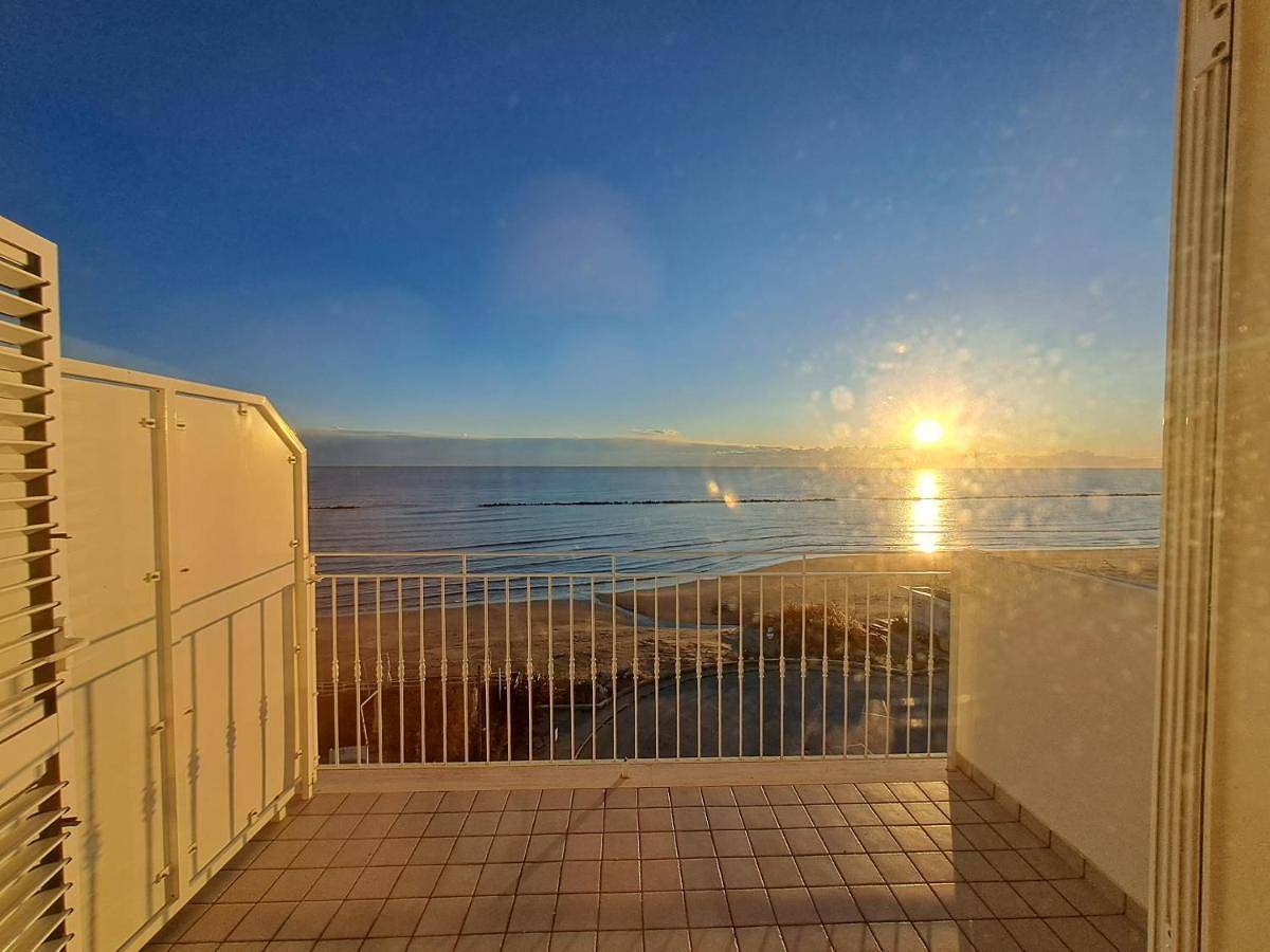Appartamento intero, One-Bedroom Apartment in Villa Rosa, Provincia di Teramo