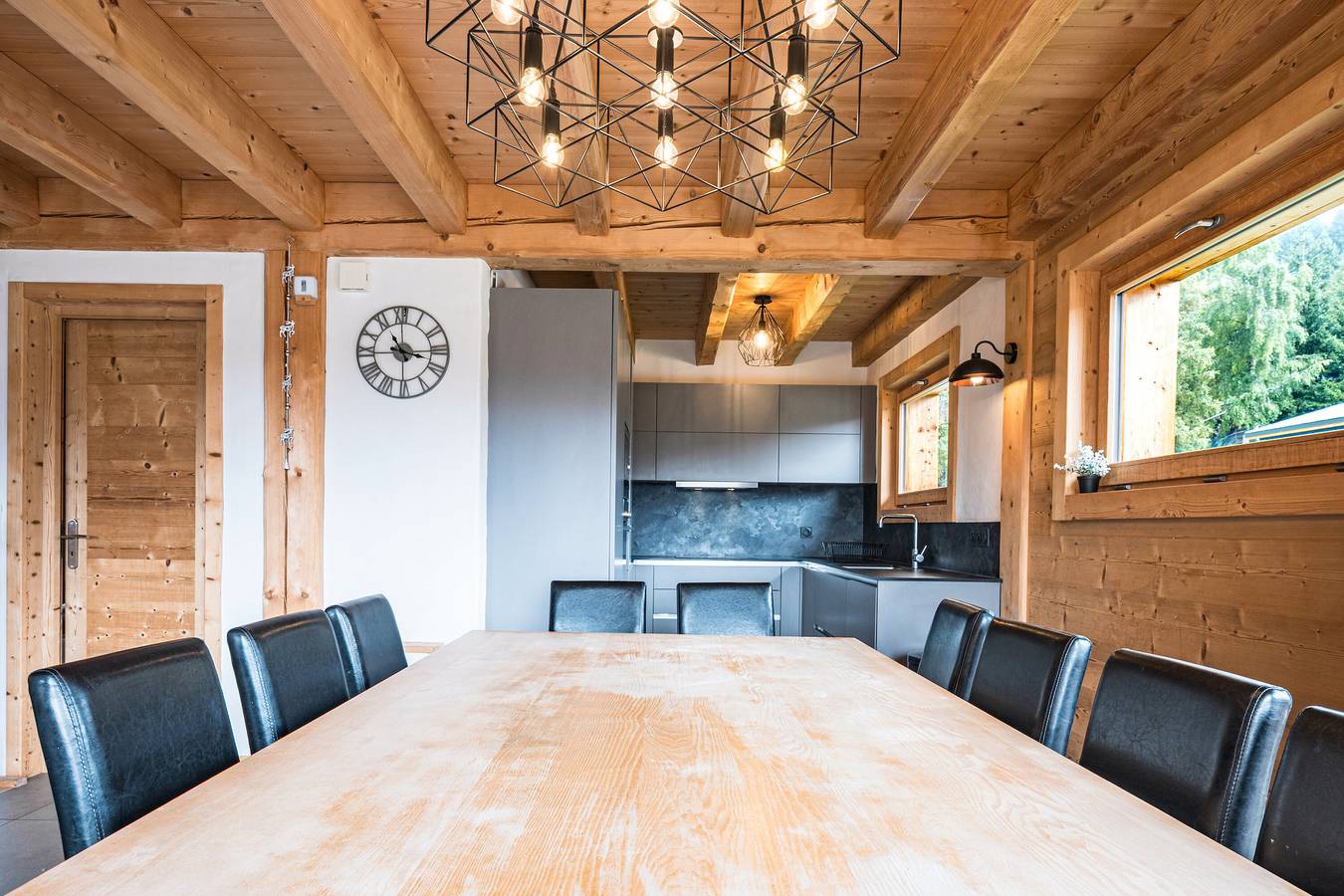 Geheel appartement, Appartement 'Chalet B - o Saisies' met uitzicht op de bergen, balkon en wifi in Les Saisies, Albertville en omgeving