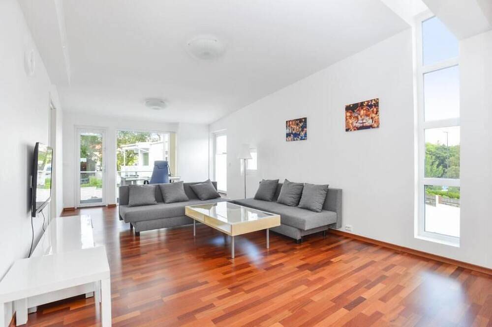 Entire apartment, Hinna Paradise in Hinna, Stavanger