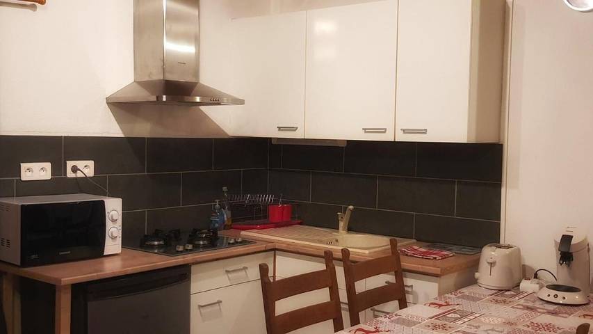 Gîte pour 5 personnes, avec terrasse et vue à Habère-Poche - 4