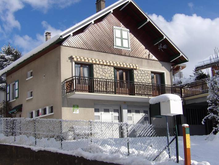 Gîte pour 6 personnes, avec terrasse