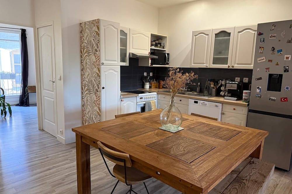 Apartamento entero, Nice 2-bedroom apartment, 4 adults and 1 baby in Loupian, Costa mediterránea (Francia)