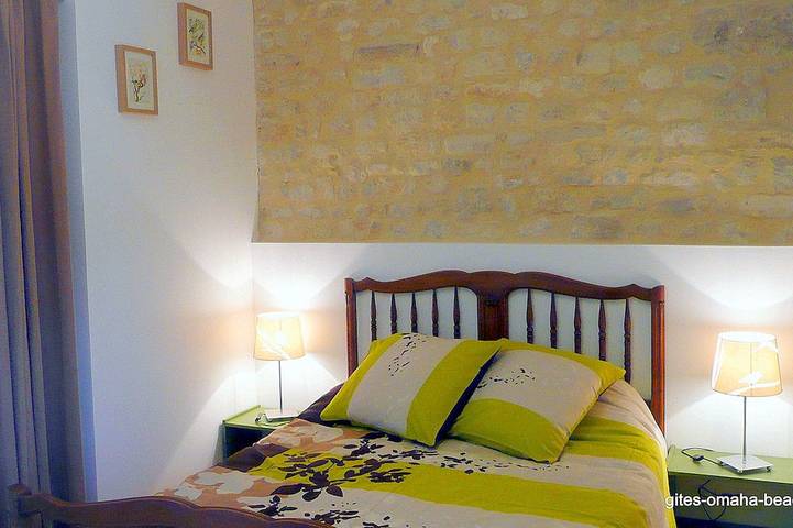 Location de vacances pour 10 personnes, avec jardin et terrasse à Mandeville-en-Bessin - 3