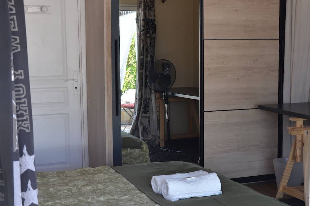 Villa en el campo de Aix, tranquilo y ensolleillée 10 a 11 personas. in Saint-Cannat, Region de Aix-en-Provence