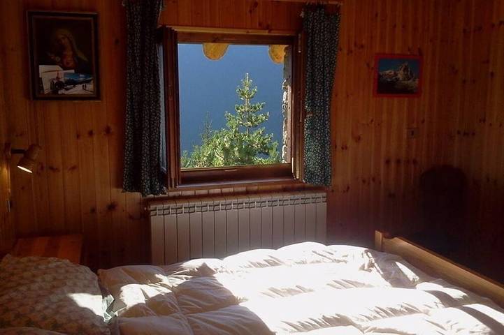 Gîte pour 5 personnes, avec Jardin dans Antagnod - 4