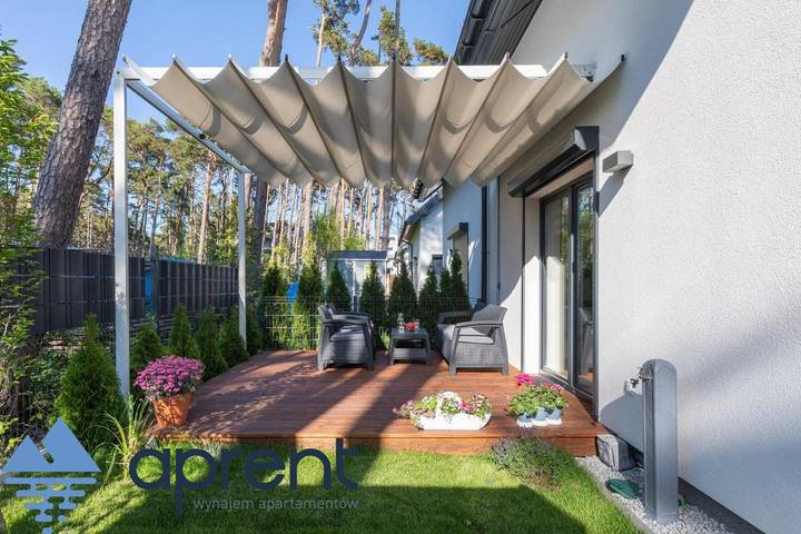 Ferienhaus für 6 Personen, mit Balkon und Garten