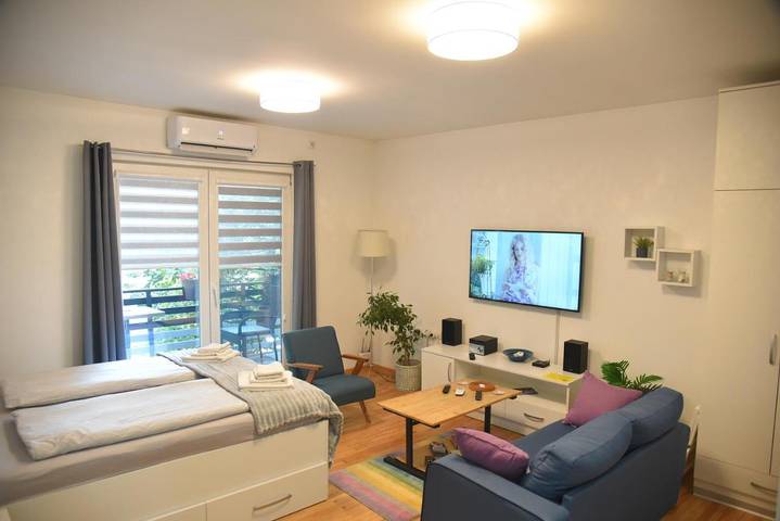 Apartamento de vacaciones para 3 personas, con jardín y vistas - 1