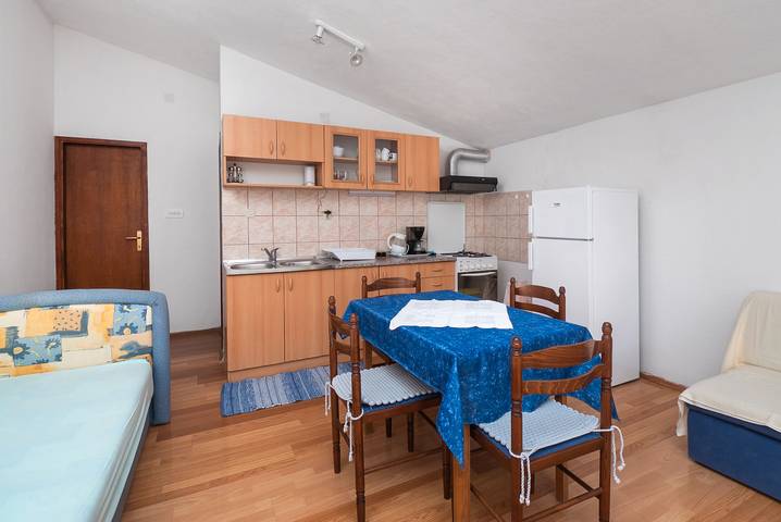 Ganze Wohnung, Apartments Sinisa in Rogoznica, Šibenik-Knin