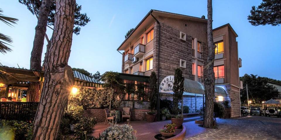 Hôtel pour 3 personnes, avec jardin, animaux acceptés
