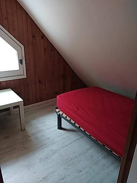 Three-Bedroom House in Chénérailles, Région d'Aubussargues