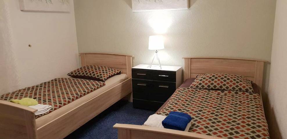 Ferienwohnung für 7 Personen, mit Terrasse und Garten in Wertheim - 4