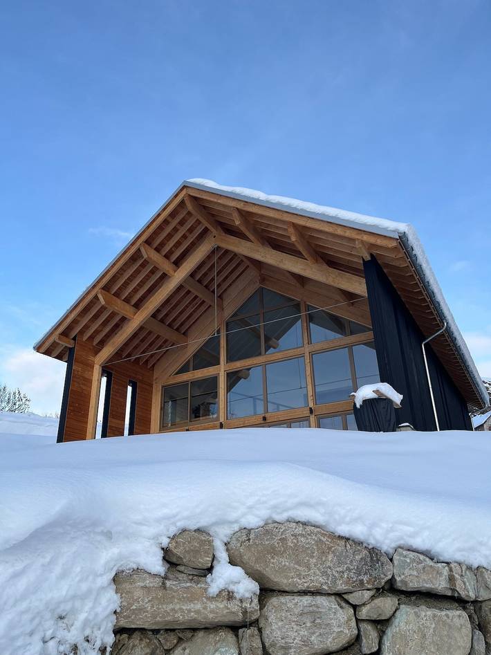 Maison pour 15 personnes, avec jardin ainsi que jacuzzi et sauna à Fontcouverte-la-Toussuire
