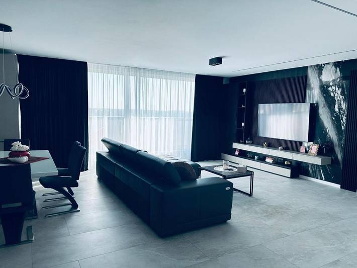 Appartement de vacances pour 4 personnes, avec Balcon et Terrasse ainsi que Jardin et Vue