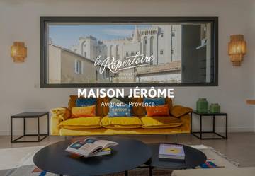 Gîte pour 4 personnes, avec terrasse dans Cinema Utopia La Manutention Avignon
