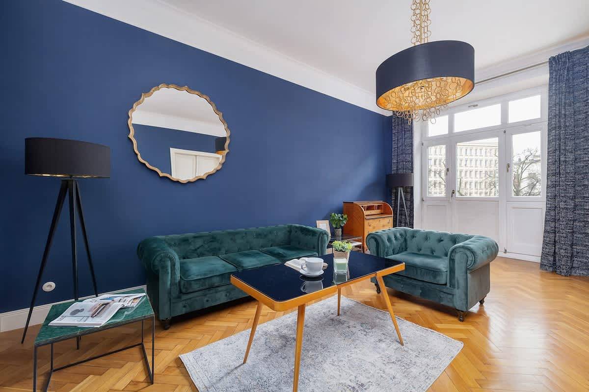Apartamento entero, Spacious Apartment in Townhouse | 2 Balconies, Workspace in Cracovia, Pequeña Polonia (región histórica)