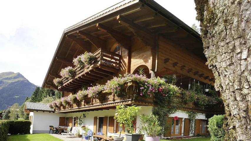 Ferienwohnung für 2 Personen, mit Garten und Pool, mit Haustier im Montafon