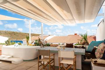 Villa in Es Mercadal, Menorcas Küste für 6 