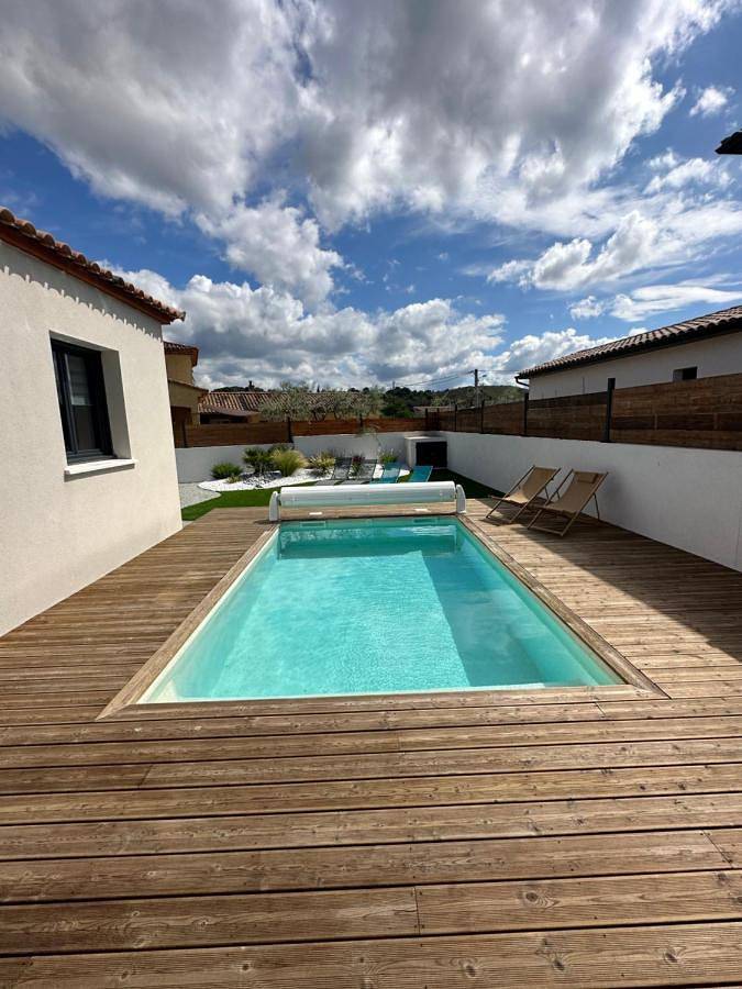 Location de vacances pour 6 personnes, avec piscine ainsi que jardin et terrasse à Vendémian - 3