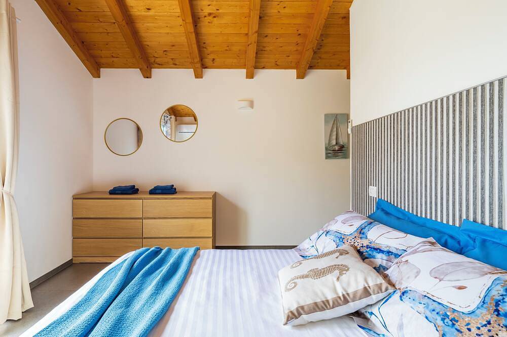 Casa Indipendente a due Passi dal Centro Storico con Ampie Verande e Cortile in Tortolì, Ogliastra Provinz