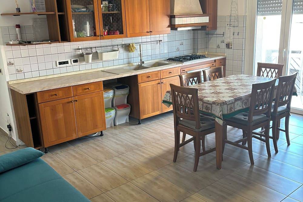 Entire apartment, Rome, tivoli and the baths tourist accommodation Andrea in Tivoli, Rome Province
