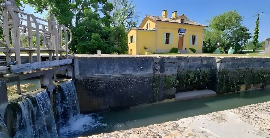Location de vacances pour 10 personnes, adapté aux familles en Gironde