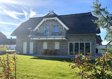 Ferienwohnung für 2 Personen, mit Ausblick und Seeblick sowie Balkon in Poseritz