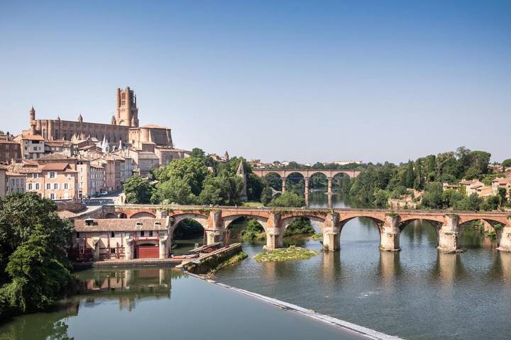 Location de vacances pour 5 personnes, avec piscine ainsi que terrasse et bassin pour enfant à Les Cabannes (Tarn) - 3