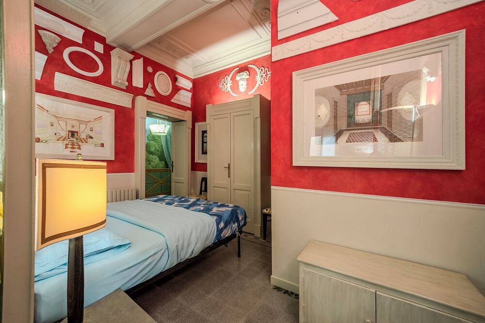 Apartamento entero, Absolute Center, Parking - (Private Museum) in Mantua, Provincia de Mantova