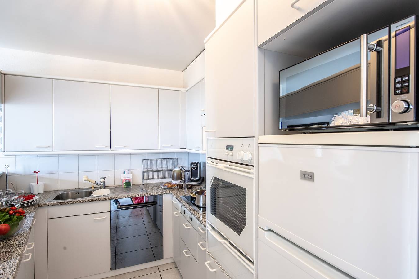 Ganze Wohnung, Divina Minusio in Minusio, Tessiner Alpen