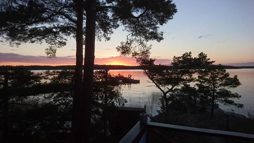 Ferienhaus mit Meerblick für 4 Personen, mit Terrasse und Garten sowie Sauna und Seeblick in Muskö