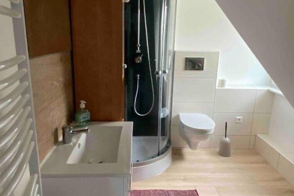 Ganze Wohnung, Dachgeschoss Wohnung nahe Heide in Wistedt, Nordheide
